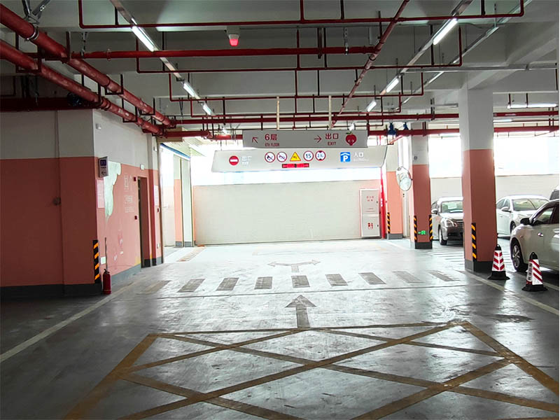 東莞某醫(yī)院反向?qū)ぼ囅到y(tǒng)視頻車位誘導系統(tǒng)